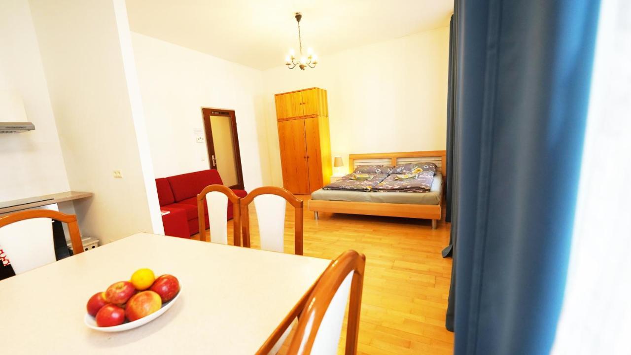 Cozynite Premium Apartment Hernals 1 Wenen Buitenkant foto