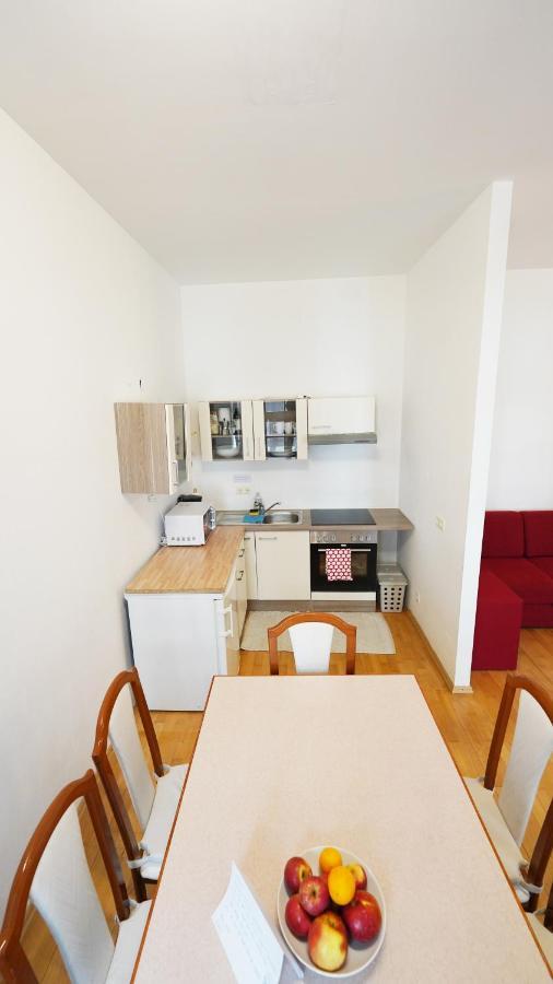Cozynite Premium Apartment Hernals 1 Wenen Buitenkant foto